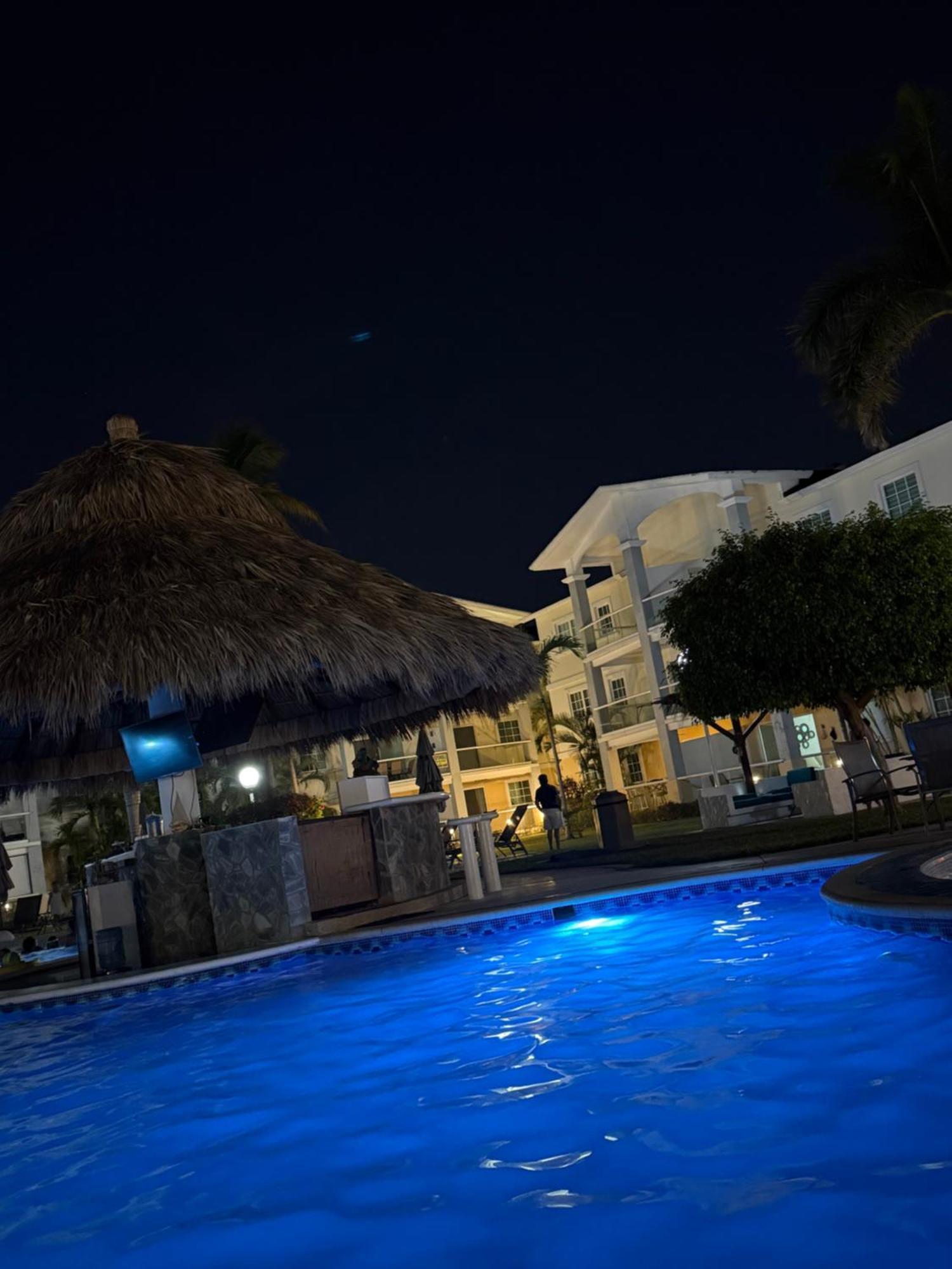 Paraiso Escondido E125 Y E126 Acapulco